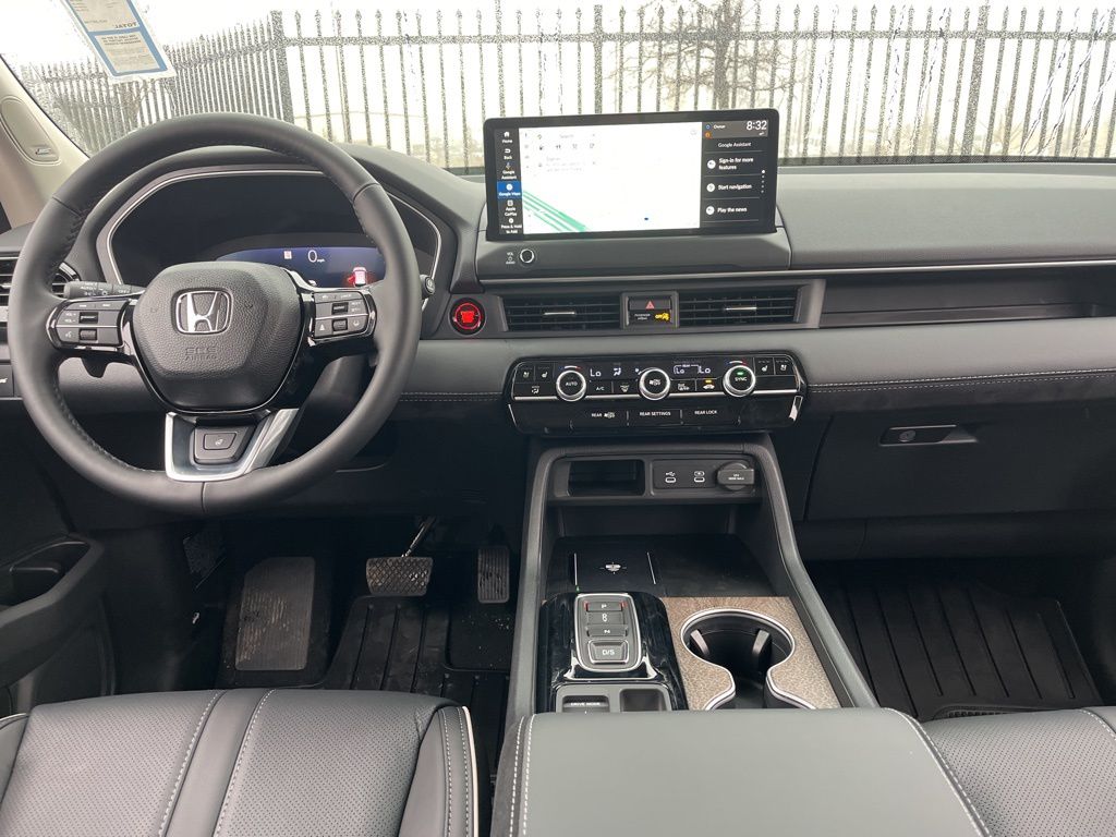 Thumbnail: 2026 Honda Pilot - 9