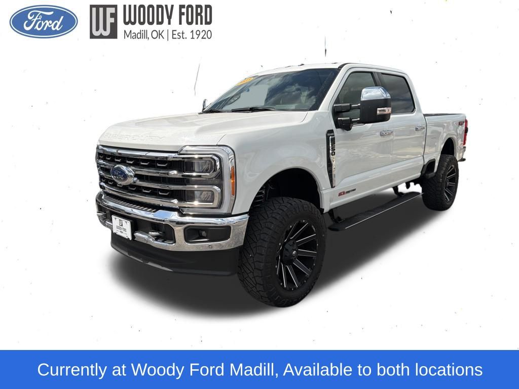 White Metallic 2023 Ford F-250 Super Duty King Ranch Crew Cab 4WD Pickup Truck Four-Wheel Drive Automatic