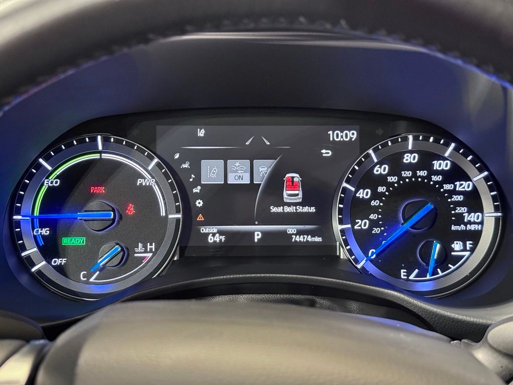 Thumbnail: 2021 Toyota Highlander - 28