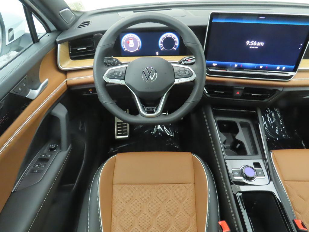 Thumbnail: 2025 Volkswagen Tiguan - 11