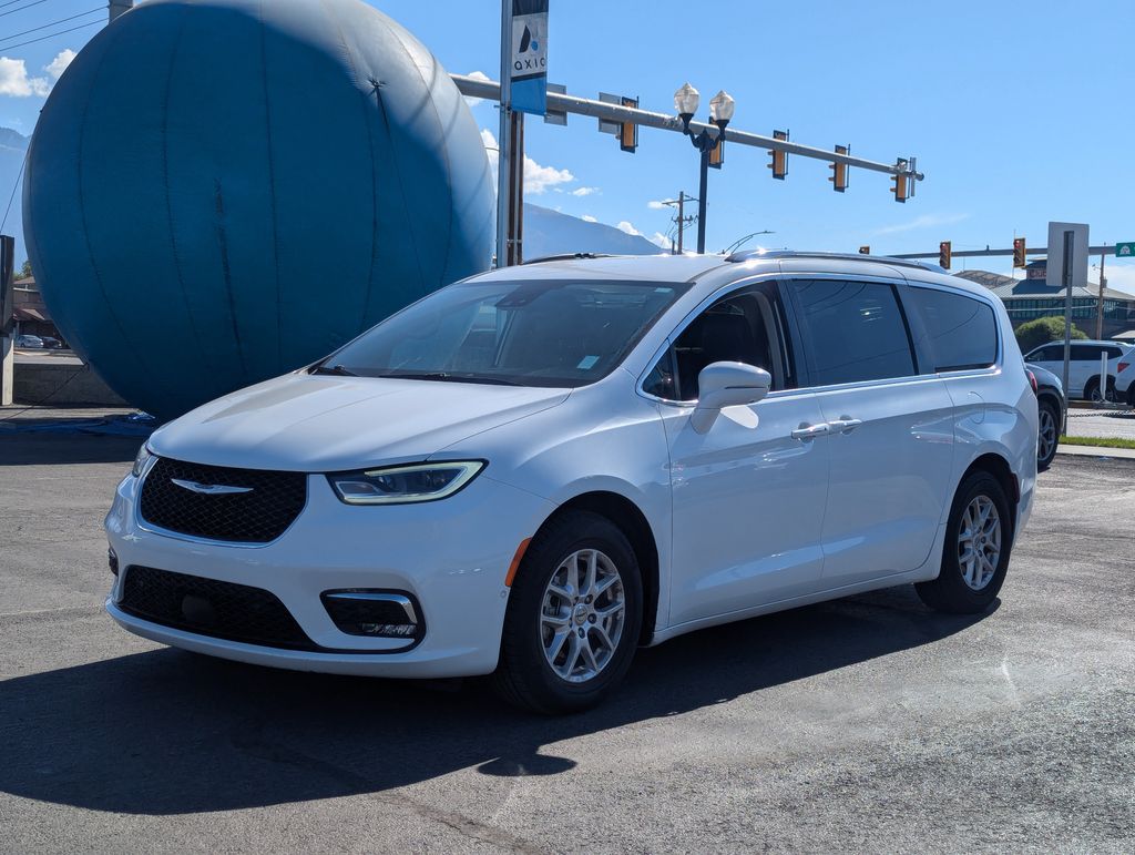 2021 Chrysler Pacifica Touring L 9