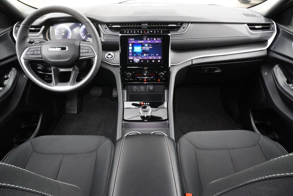 Used Car 2025 Jeep Grand Cherokee  Laredo X For Sale Under $35,000 In Weatherford, Texas
