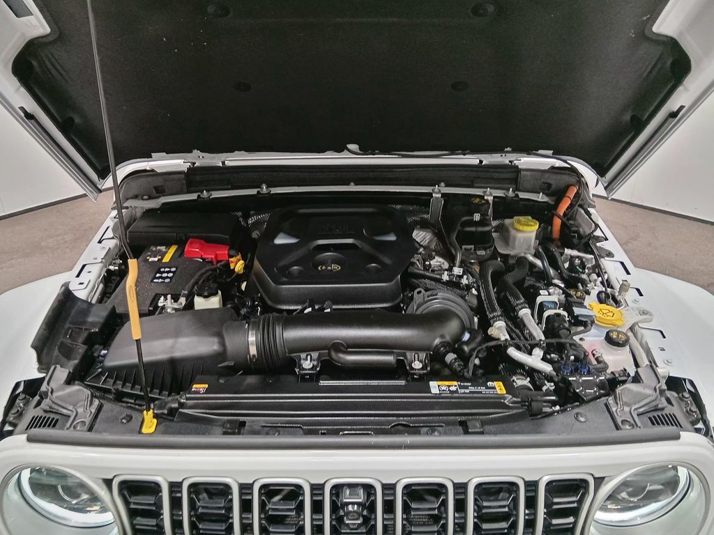 2024 Jeep Wrangler 4xe Sahara 4xe