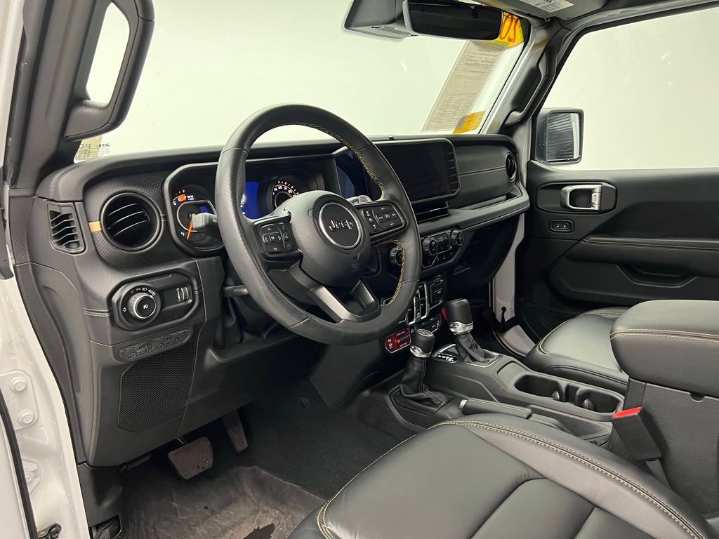 Thumbnail: 2024 Jeep Wrangler - 4