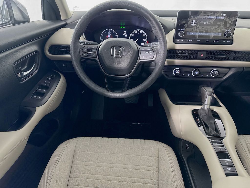 Used Car 2025 Honda Hr-v  Lx For Sale Under $30,000 In Austin, Texas