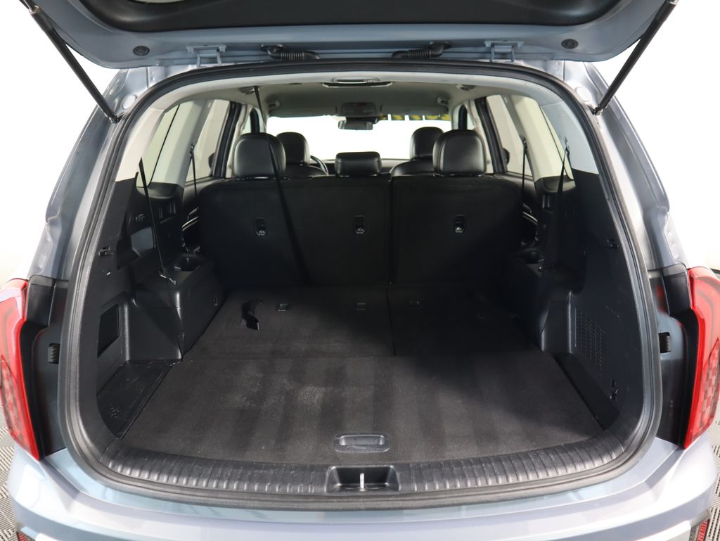 Thumbnail: 2024 Kia Telluride - 30