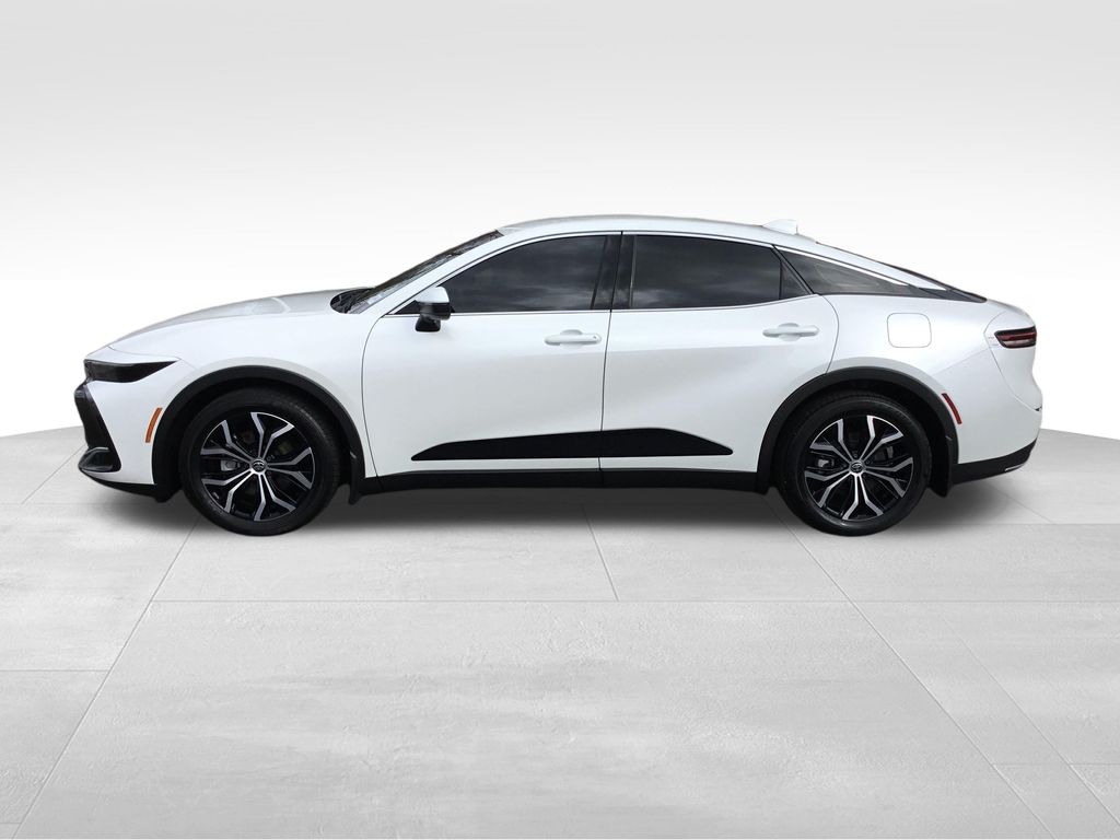 Thumbnail: 2023 Toyota Crown - 2