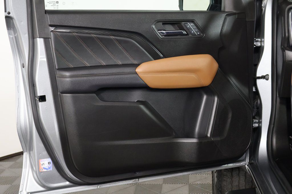 2024 GMC Canyon AT4 12