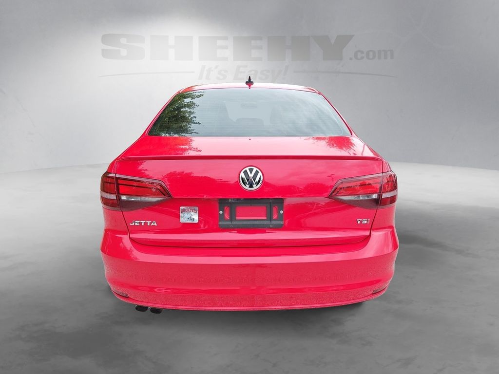 Used 2016  Volkswagen 1.8T Sport image 13