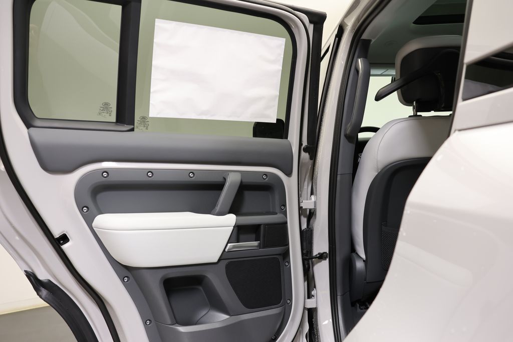 Thumbnail: 2026 Land Rover Defender - 32