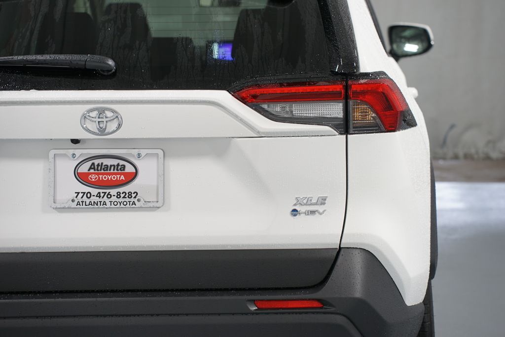 Thumbnail: 2025 Toyota RAV4 - 10