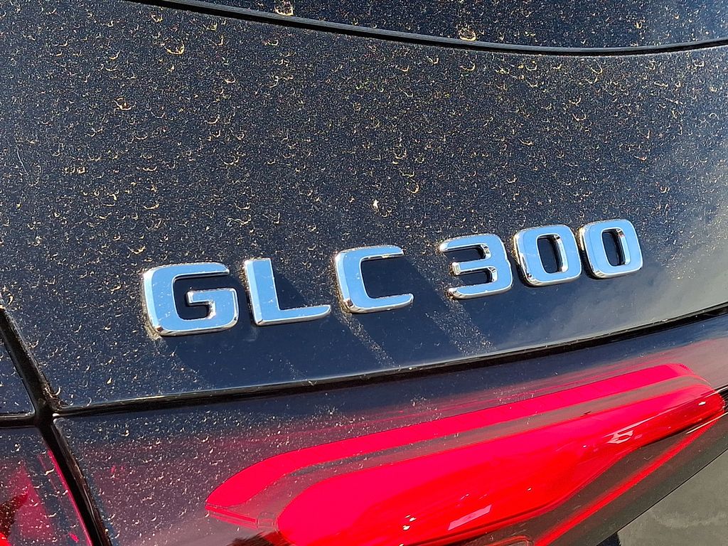 Thumbnail: 2026 Mercedes-Benz GLC - 19