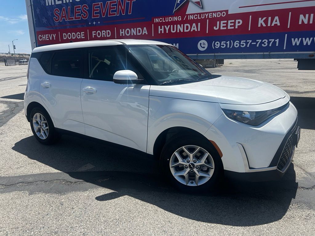 2025 Kia Soul LX