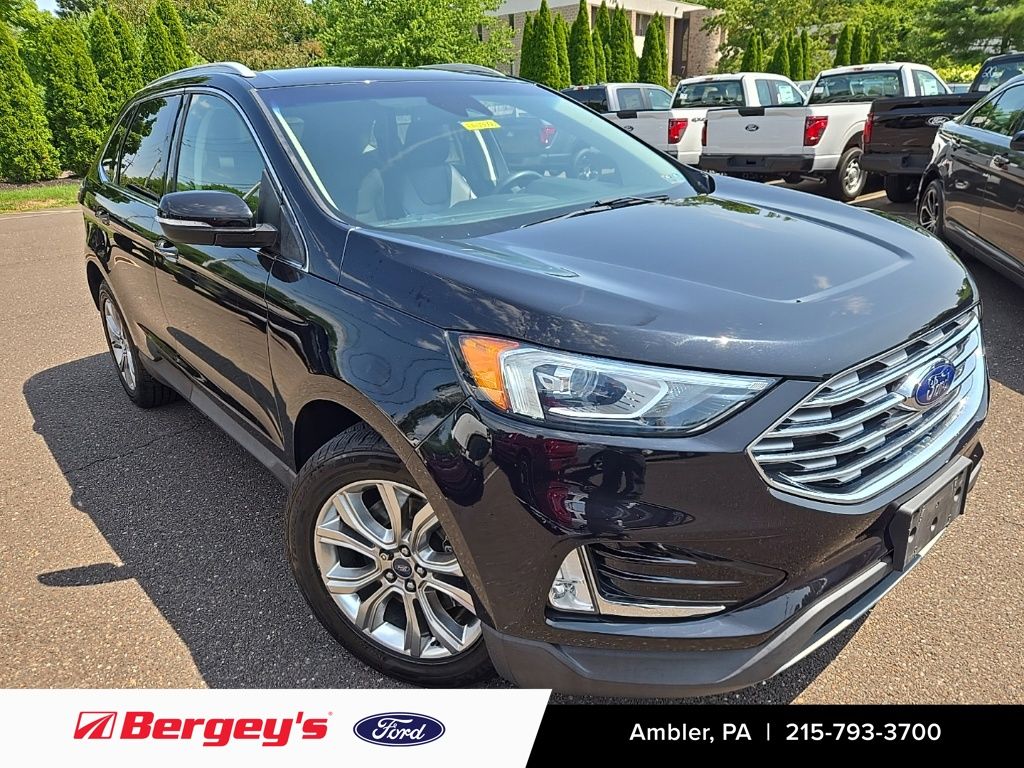 Black Metallic 2019 Ford Edge SUV / Crossover All-Wheel Drive 8-Speed Automatic