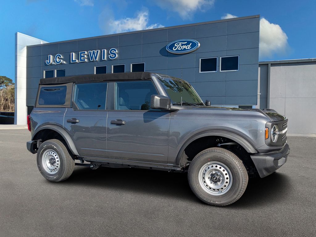 2025 Ford Bronco 