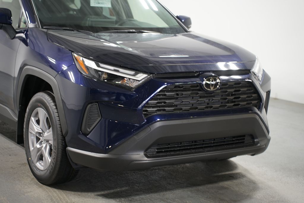 2025 Toyota RAV4 XLE 4