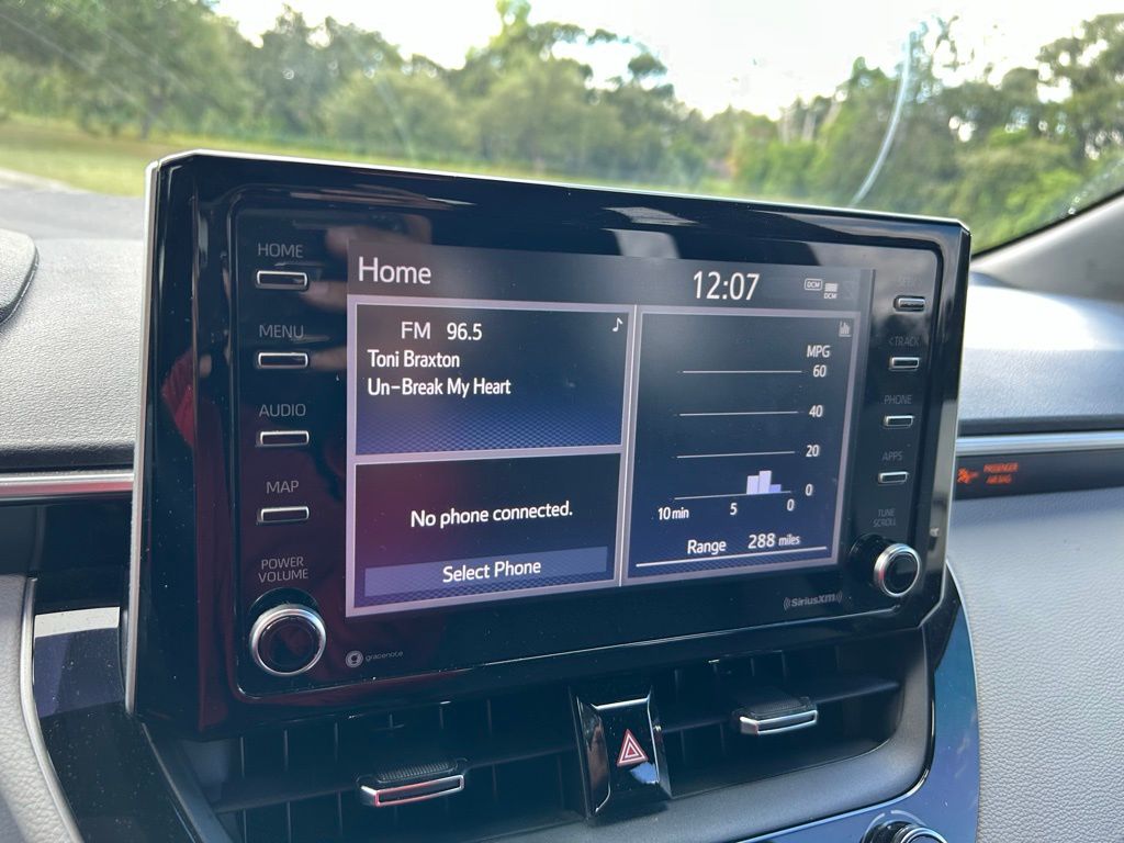 Thumbnail: 2021 Toyota Corolla - 23
