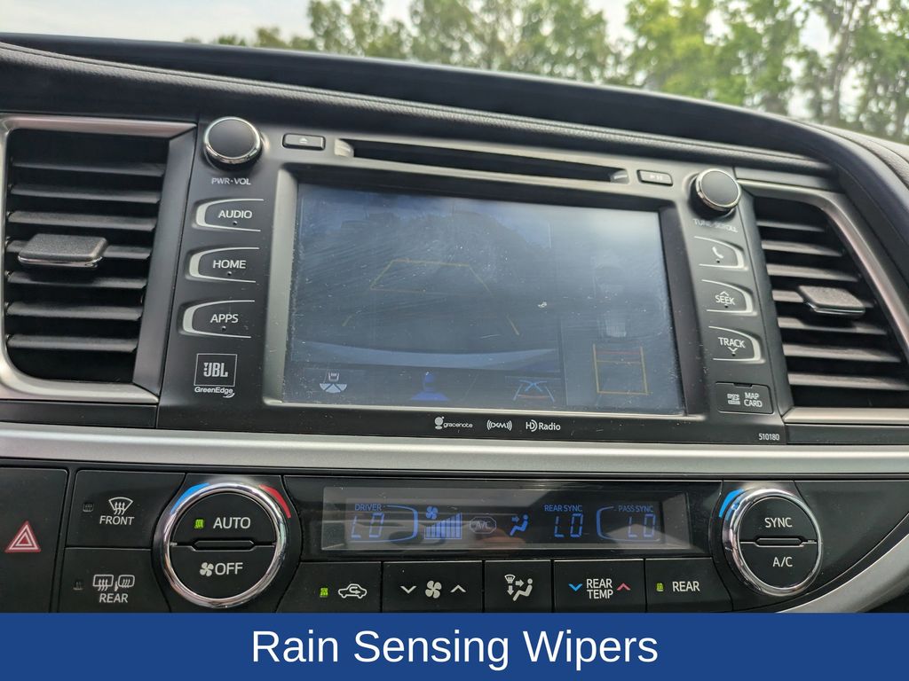 2018 Toyota Highlander Limited Platinum