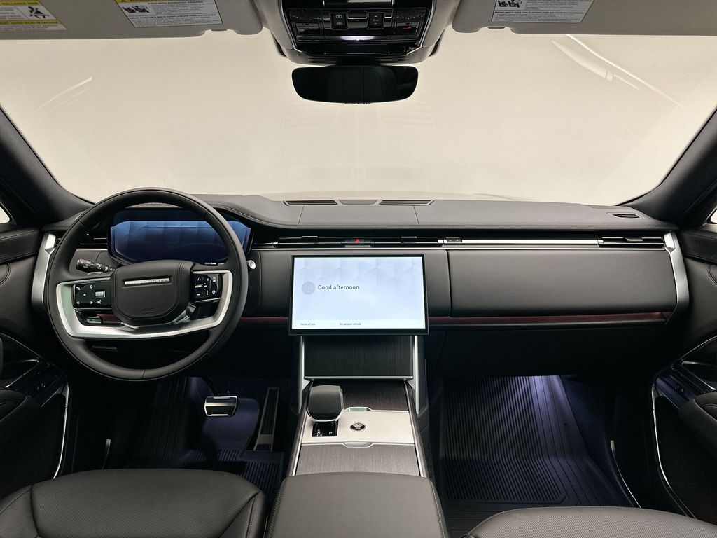 Thumbnail: 2025 Land Rover Range Rover - 7