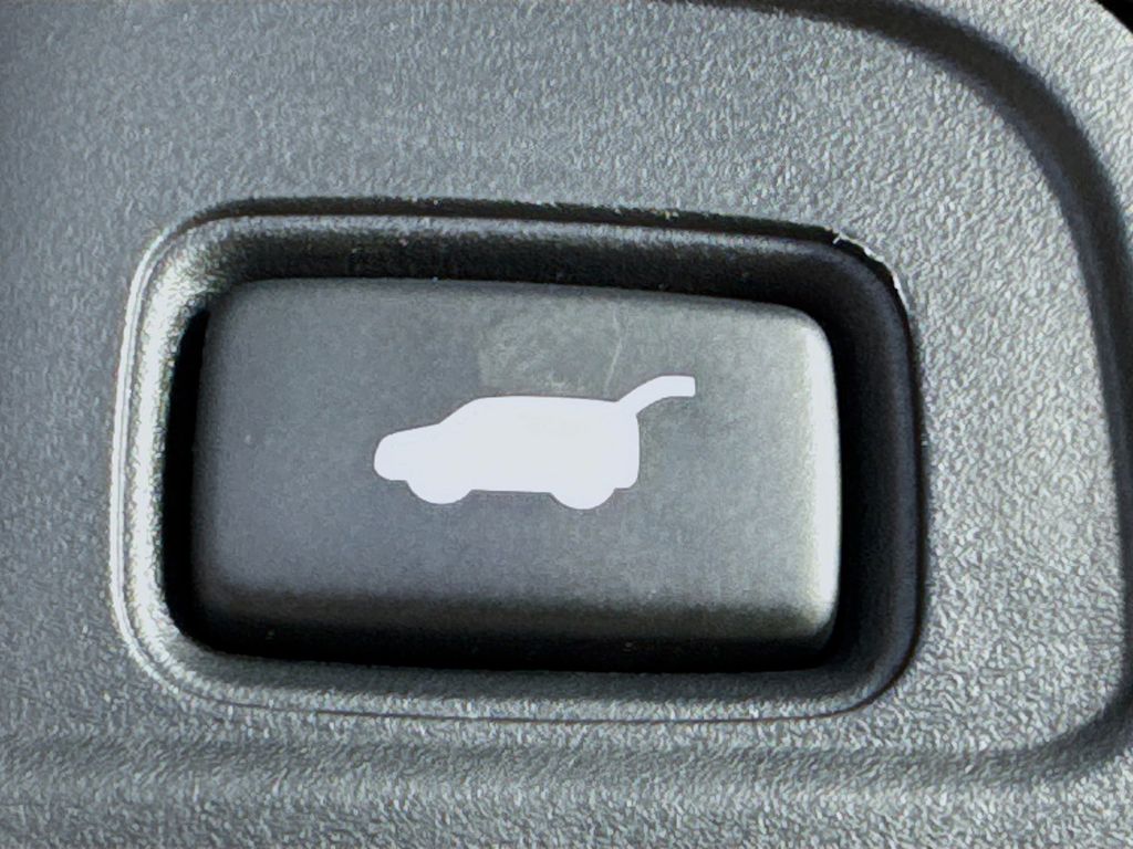 Used Car 2021 Honda Pilot  Special Edition For Sale Under $30,000 In Austin, Texas