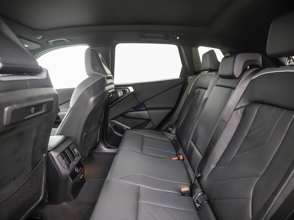 Thumbnail: 2026 BMW X3 - 23
