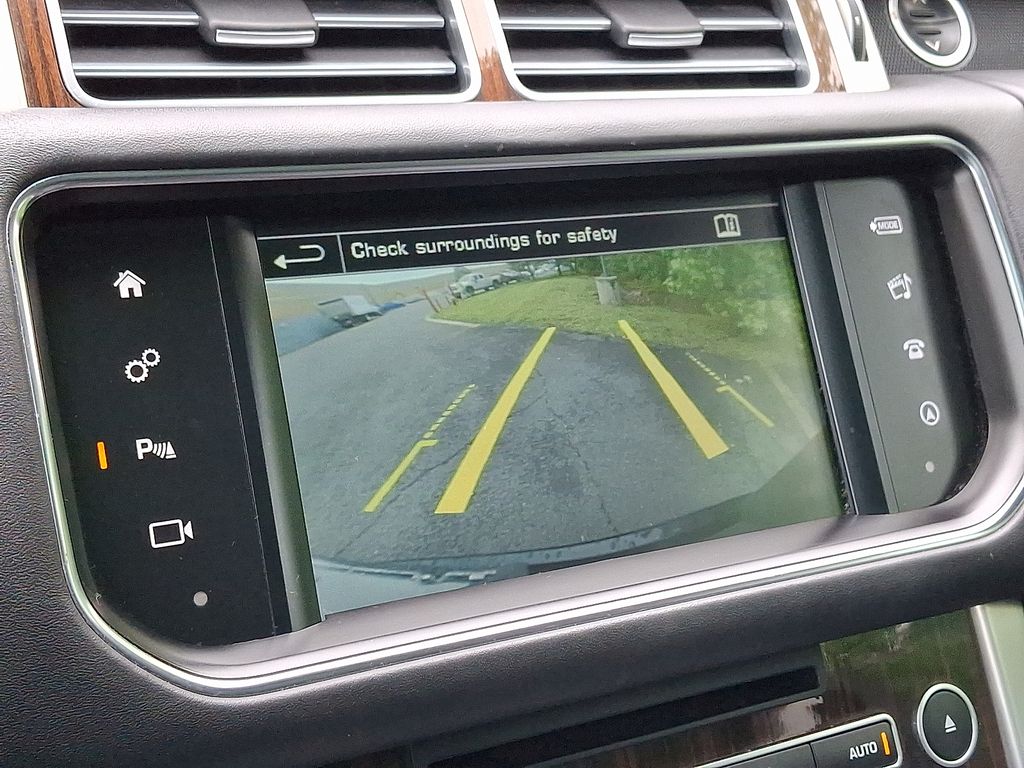2016 Land Rover Range Rover Supercharged 18
