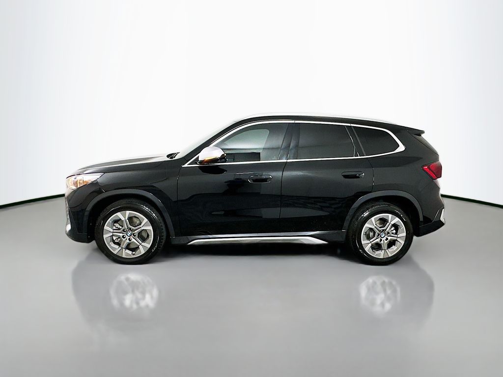 Thumbnail: 2023 BMW X1 - 8