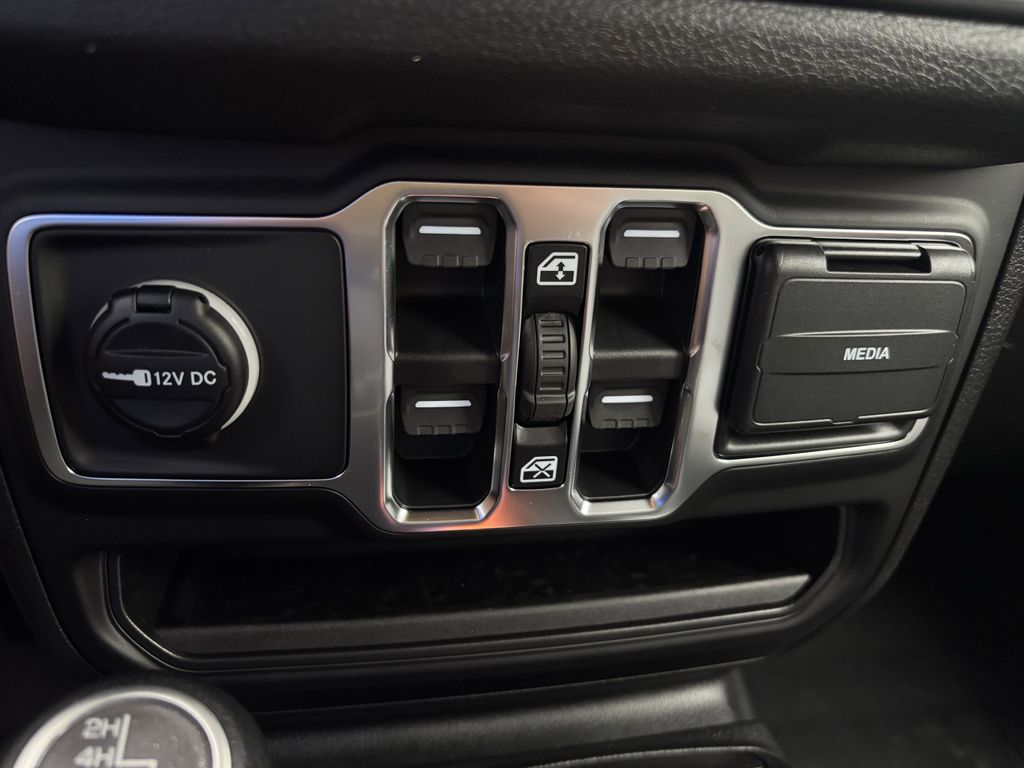car-gallery-16
