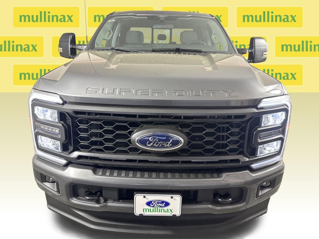 New 2026 Gray Ford XL image 17
