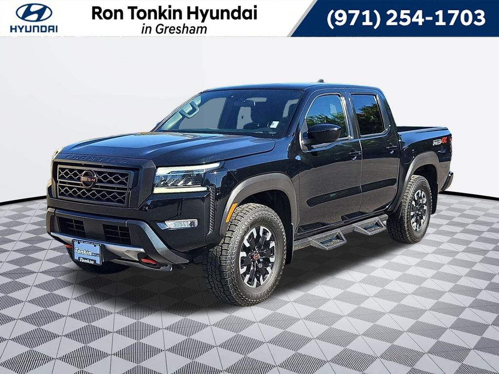 2023 Nissan Frontier PRO-4X Crew Cab 4WD