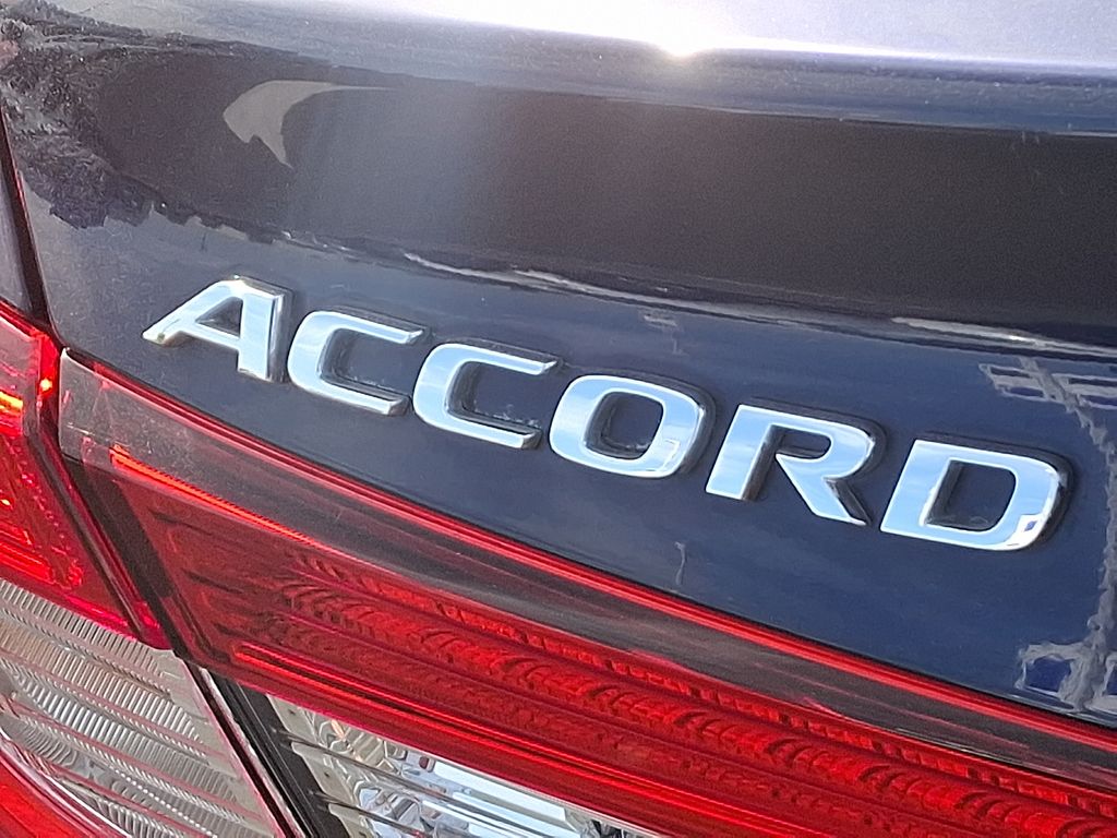 2018 Honda Accord LX 30