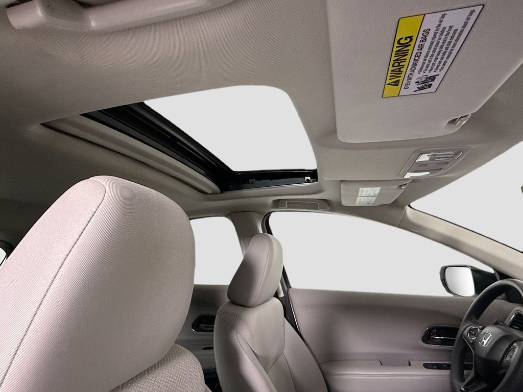 Thumbnail: 2018 Honda HR-V - 18