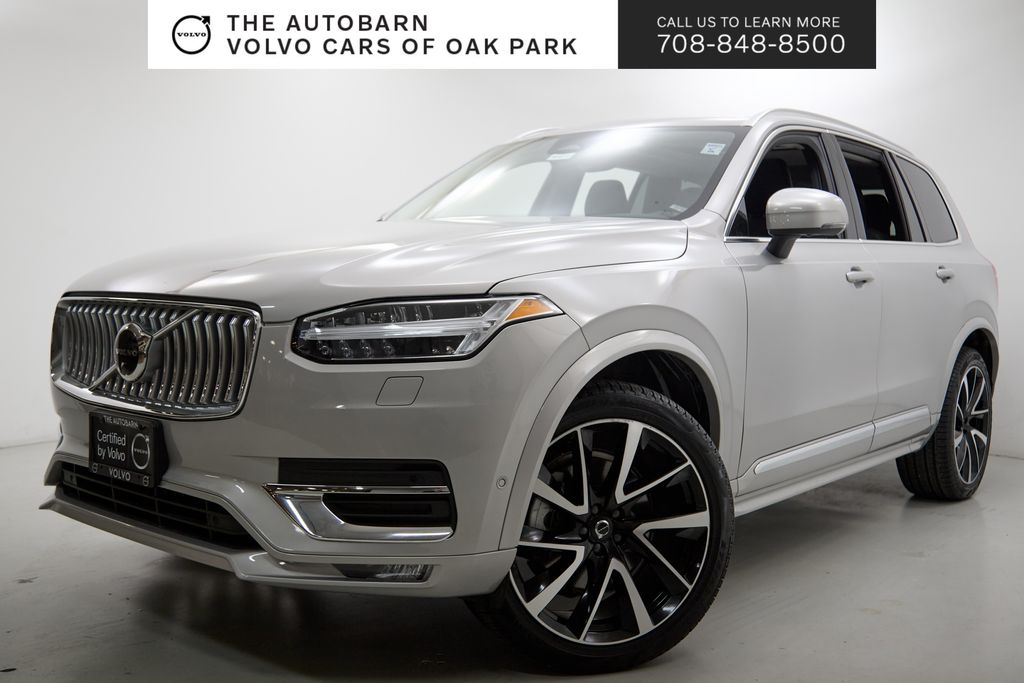 2023 Volvo XC90 B6 Plus Bright Theme 7-Passenger AWD