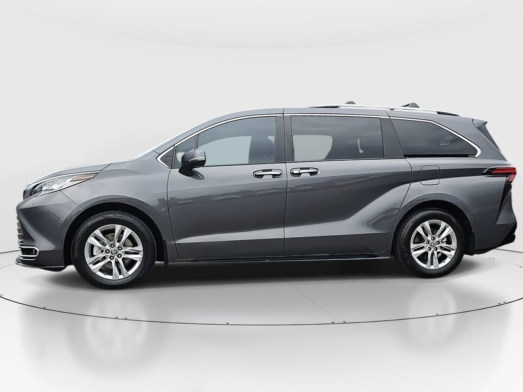Used 2025 Toyota Sienna Van