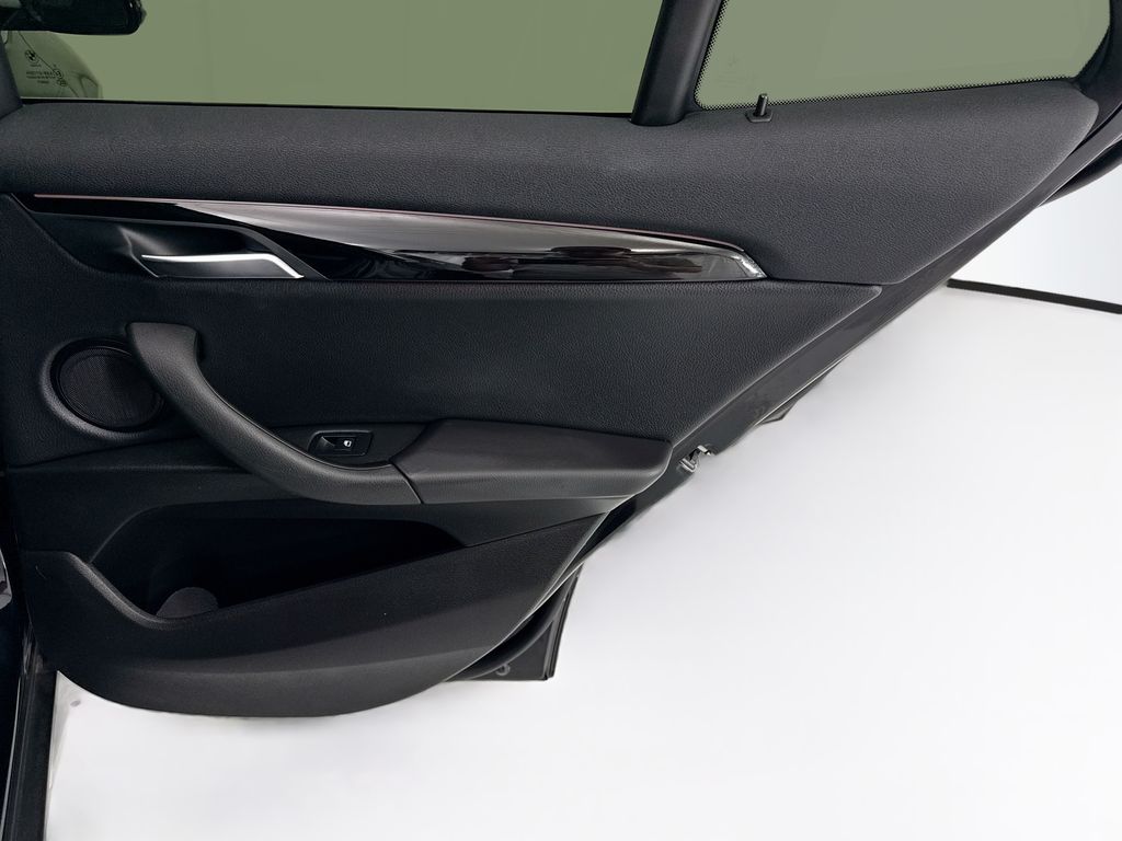 Thumbnail: 2020 BMW X2 - 26