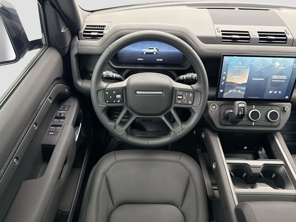 Thumbnail: 2026 Land Rover Defender - 10