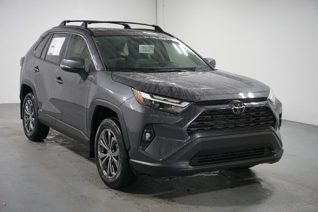 Thumbnail: 2025 Toyota RAV4 - 3