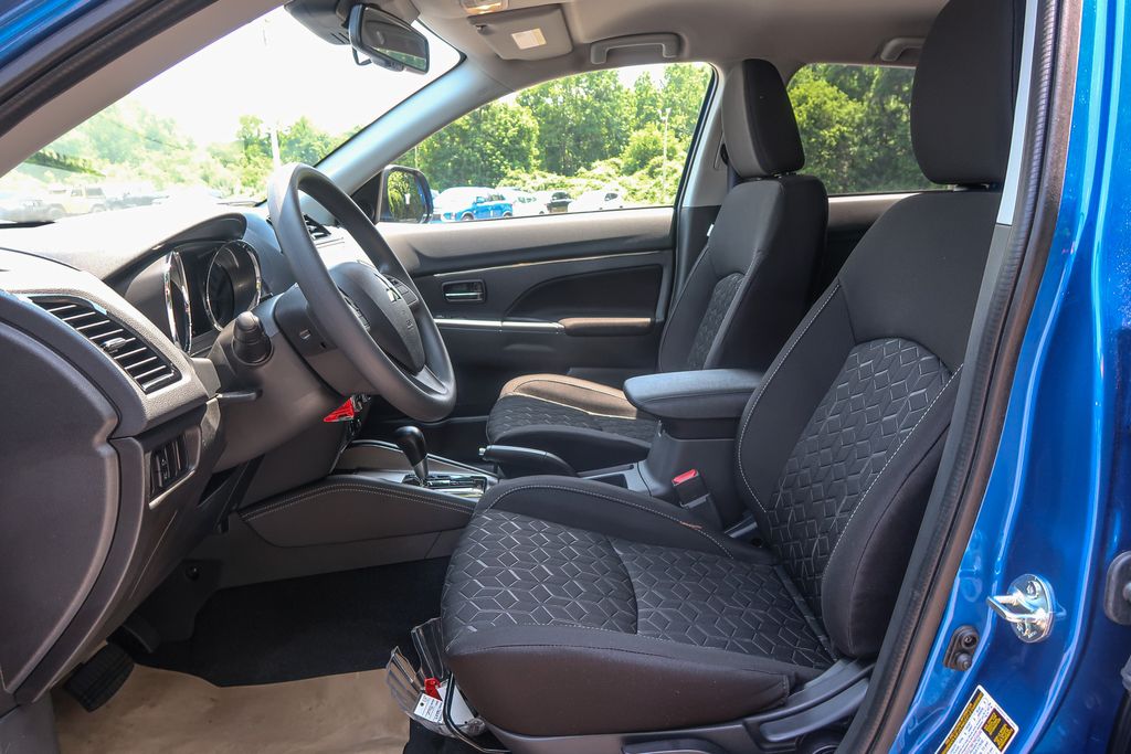 2026 Mitsubishi Outlander Sport 2.0 ES