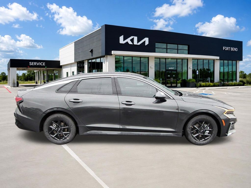 New 2026 Kia K5 Sedan