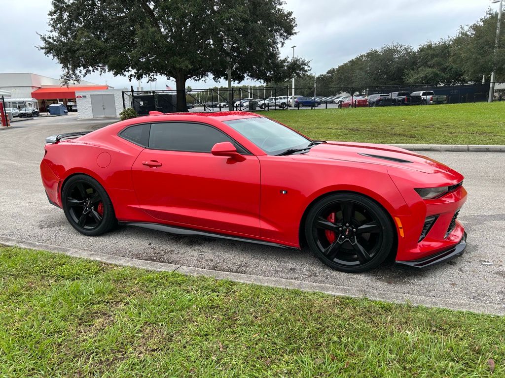 Thumbnail: 2018 Chevrolet Camaro - 7