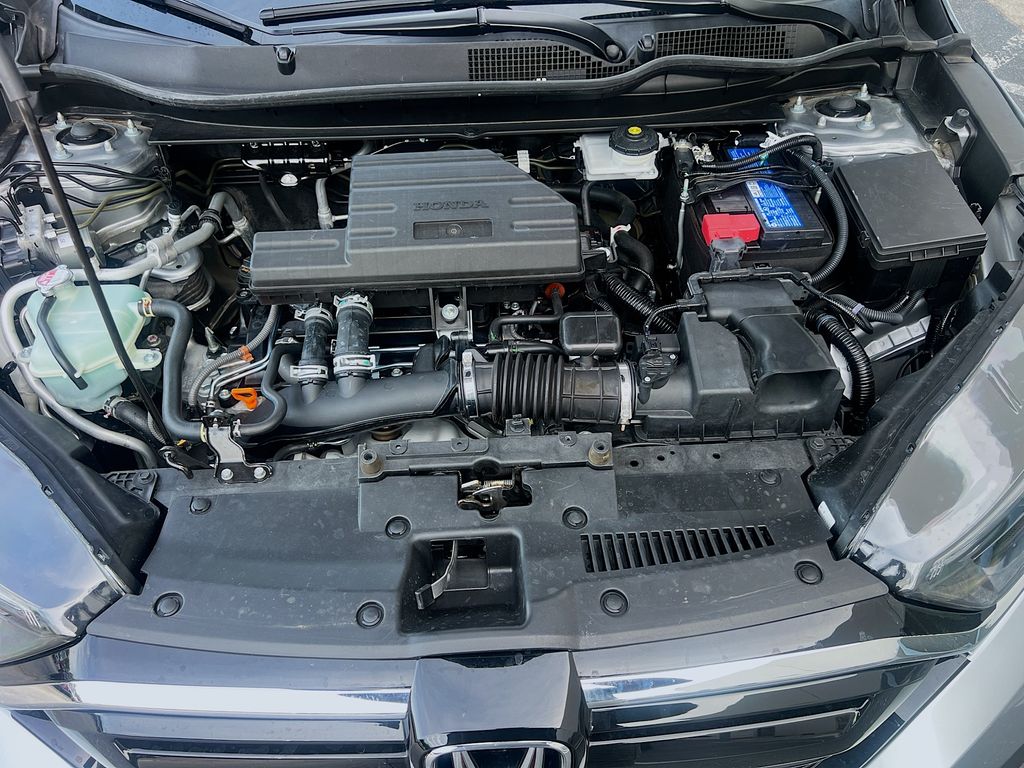 Used 2021 Silver Honda EX image 29