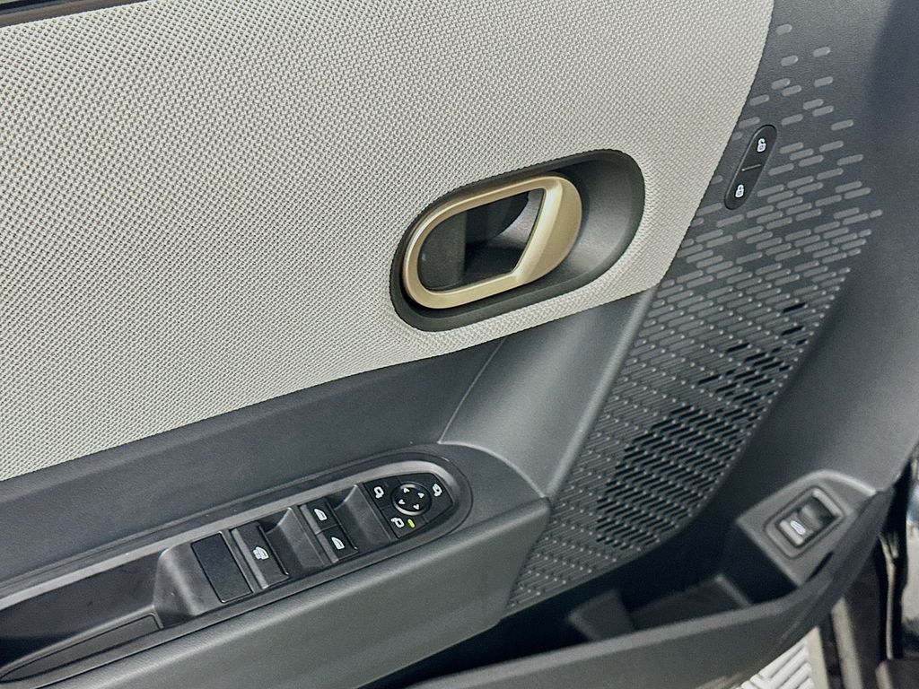 Thumbnail: 2025 MINI Cooper Convertible - 19