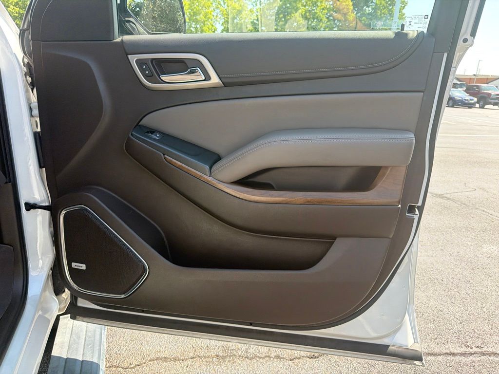 Thumbnail: 2019 GMC Yukon - 27