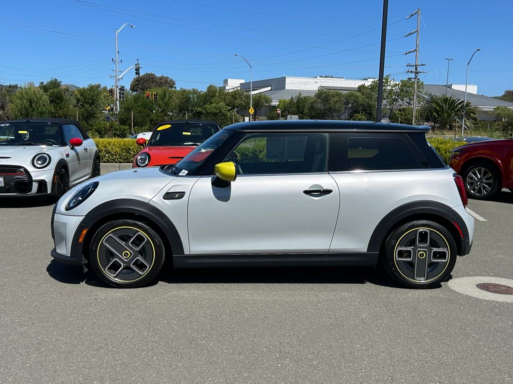 Thumbnail: 2023 MINI Cooper - 2