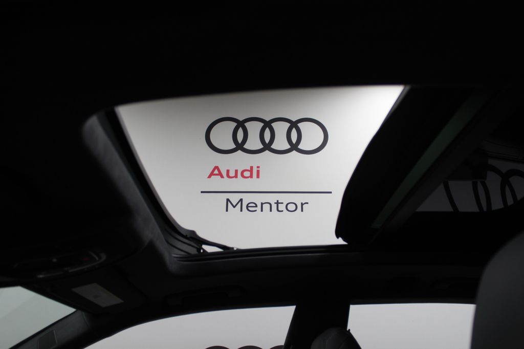 Thumbnail: 2023 Audi SQ8 - 13
