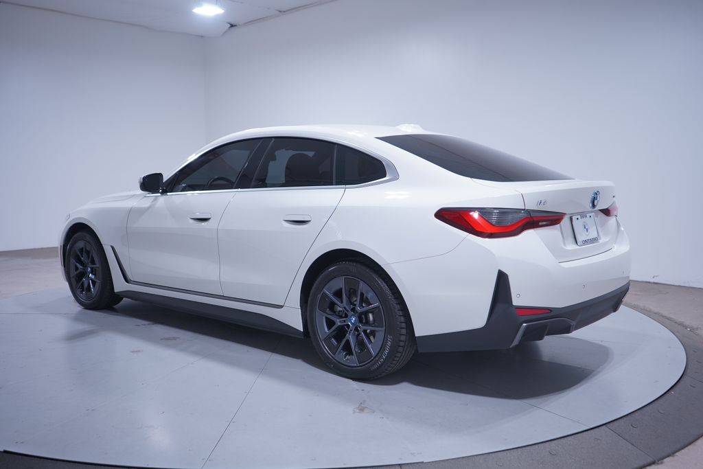 Thumbnail: 2023 BMW i4 - 3