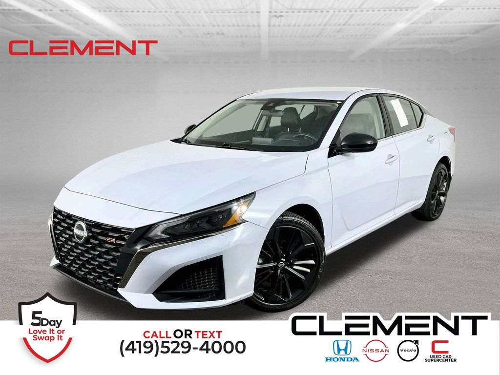 2025 Nissan Altima 2.5 SR