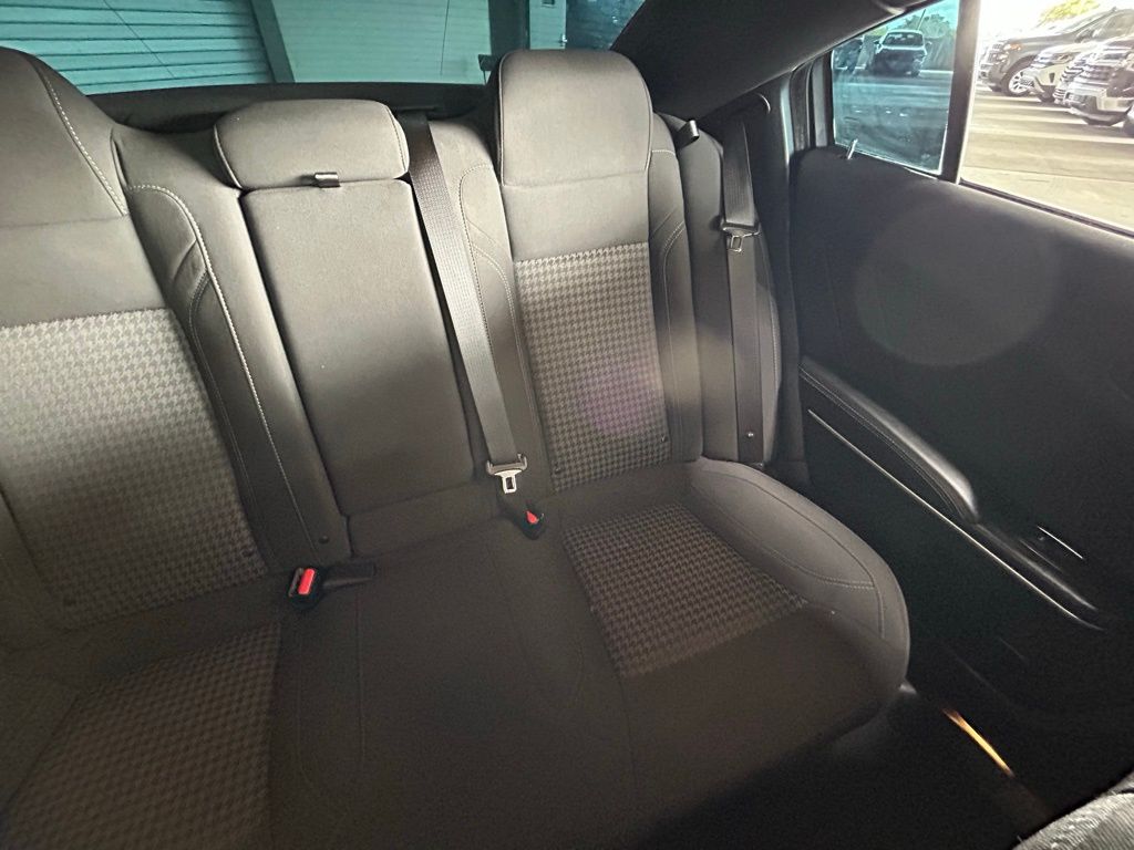 Used 2023 Pitch Black Clearcoat Dodge SXT image 11