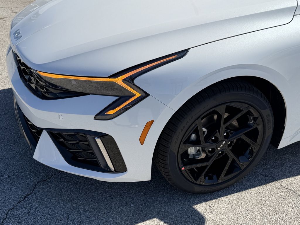 new 2026 Kia K5 car, priced at $29,120