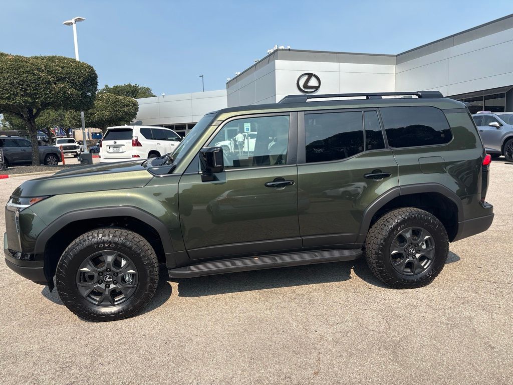 Thumbnail: 2026 Lexus GX - 2
